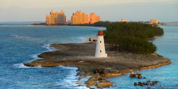 lighthouse in the bahamas