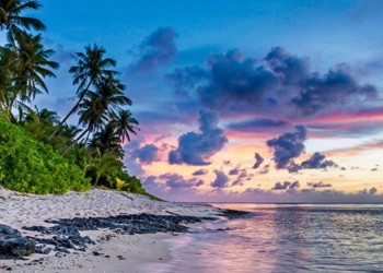 living in Coronado panama, were beaches like this are found everywhere.