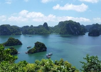 Halong Bay in Vietnam. A great option to enjoy a tropical climate in Asia