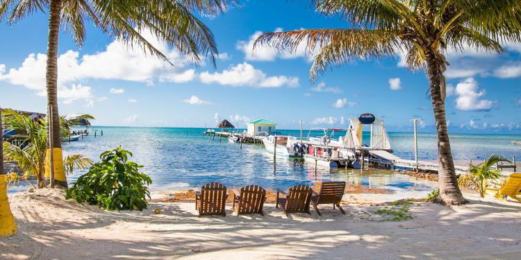 Beautiful Caribbean sight with turquoise water in Caye Caulker, Belize.