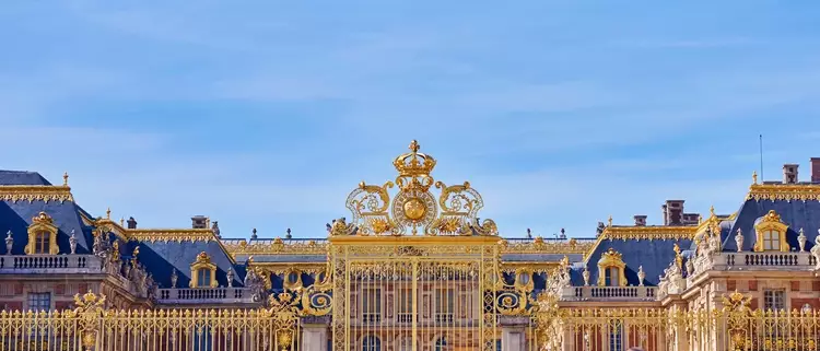 golden gates on fancy mansion