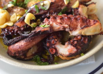 Grilled octopus with batatas a murro 