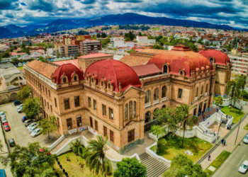 Aerial View of Benigno Malo High School in Cuenca, Ecuador