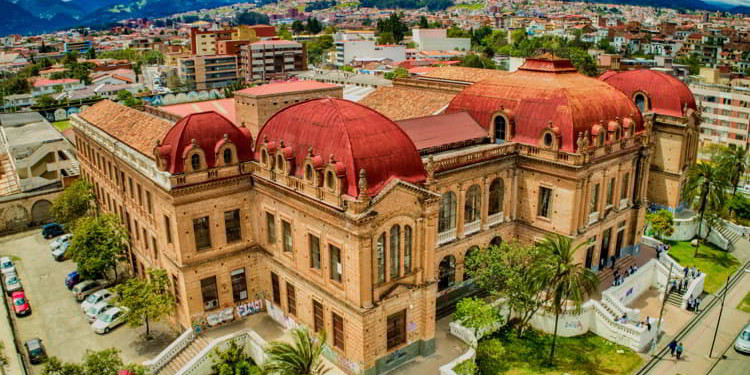 Aerial View of Benigno Malo High School in Cuenca, Ecuador