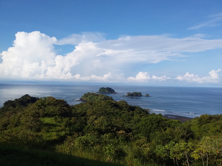 What Makes Los Islotes In Panama’s Pacific Coast Unique