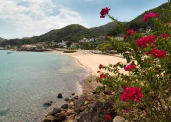 Horizontal view of coast and beach of Isla Taboga, Panama City, Panama