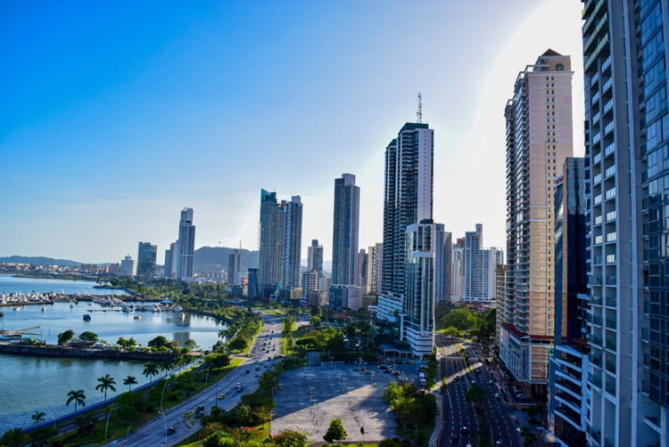 Avenida Balboa, Panama City