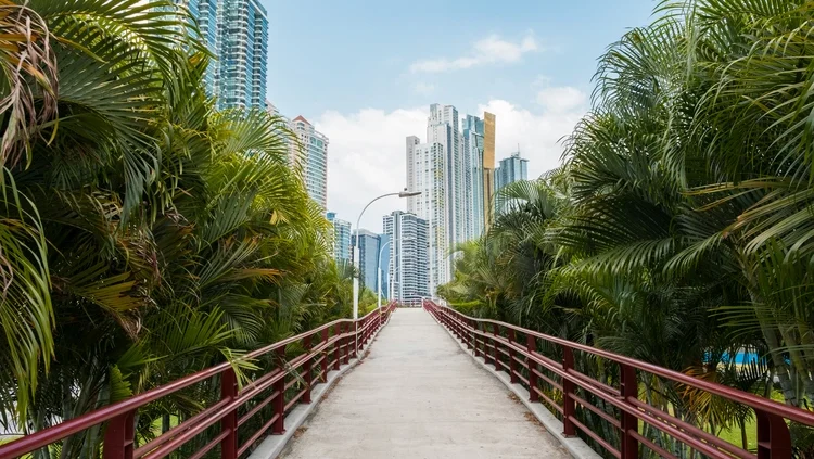 Pedestrian overpass in Panama City, Panama