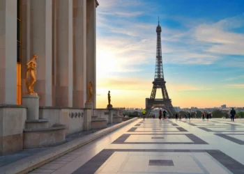 Eiffel Tower from Gardens of the Trocadero square at sunrise, Paris France