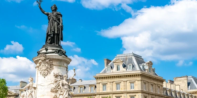 Paris, the beautiful Republic place, in the center, typical buildings in background Stock Photo | Adobe Stock