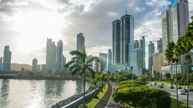 Panama Skyline - Cinta costera - City and harbor - modern city - city with skyscraper