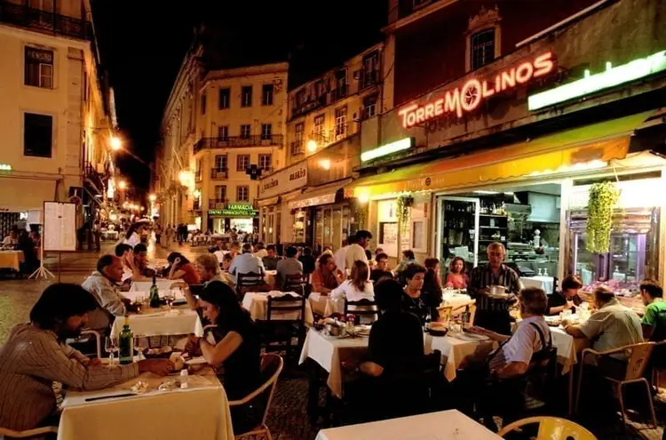 Restaurant in Lisbon, Portugal economy