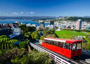 Cable car, Wellington, New Zealand, retirement abroad