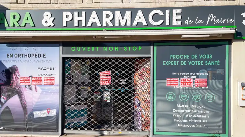 French pharmacy closed on day of general strike in France