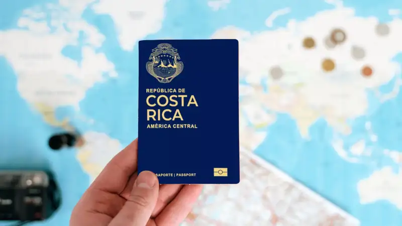 costa rica passport in hand