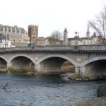 Chateau de Pau overlooks the river.