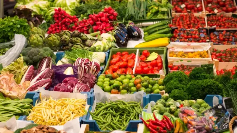 Vegetable market. cost of living in bocas del toro